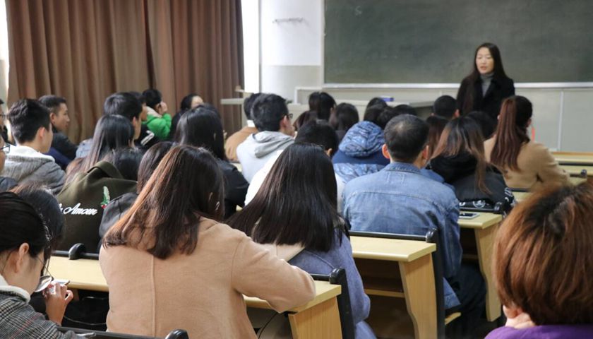 正规博彩平台