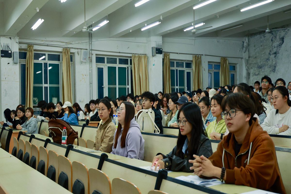 undefined 正规博彩平台